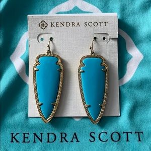 Kendra Scott Arrow Earrings